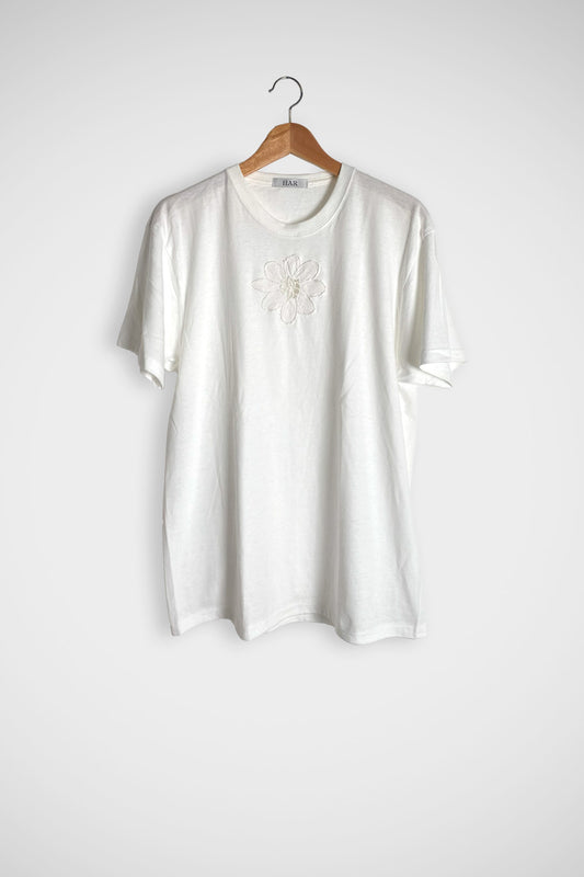 Daisy Lace T-Shirt